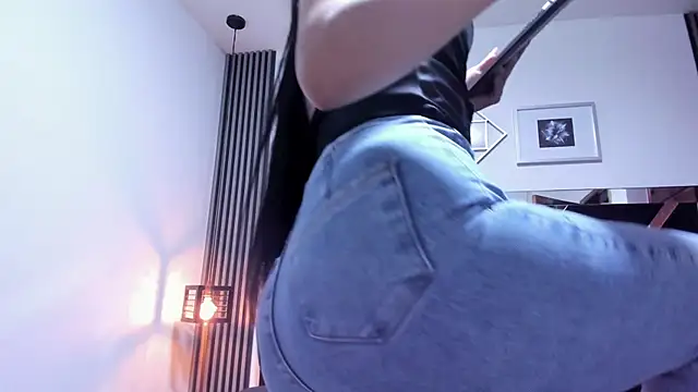Viiolet_sweet live cam on StripChat