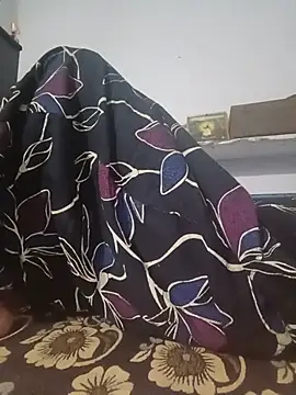 tamilhot-honeybee live cam on StripChat