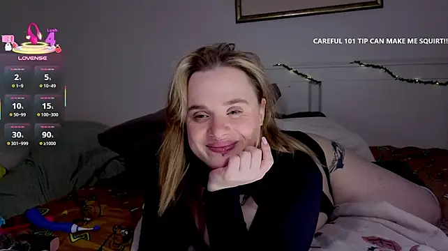 cutie0logy live cam on StripChat