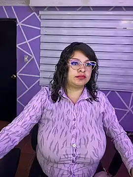 MiiaaJoness