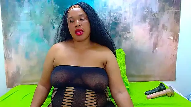LuxeBBWxx2 live cam on StripChat