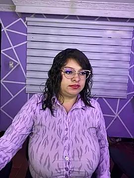 MiiaaJoness