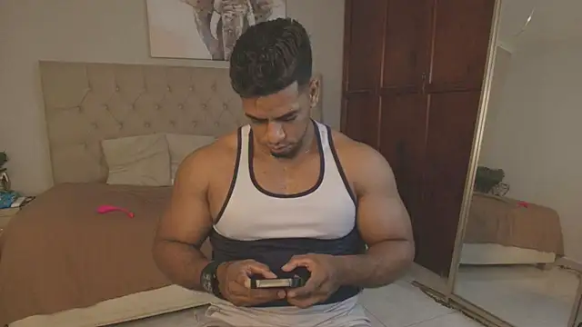 trevor_vinc (M young) - cock hard