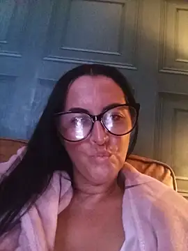 VelvetNaughty-Shem live cam on StripChat