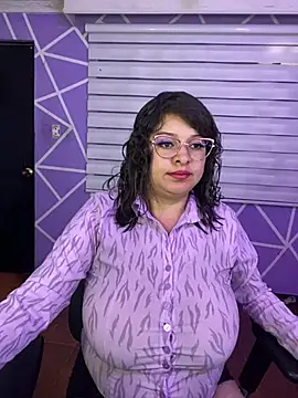 MiiaaJoness