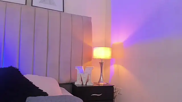 mykelcano live sex cam