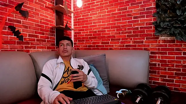Tony_Zackk1