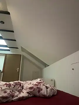 mycherrykiss (F teen) - Go Doggy and Twerk  🥵💦