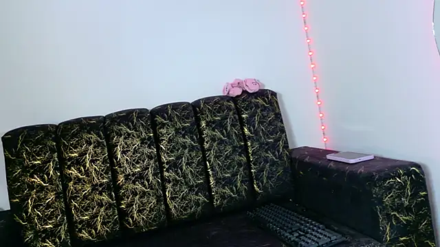 Yeii_mega