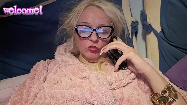 martachatte live cam on StripChat
