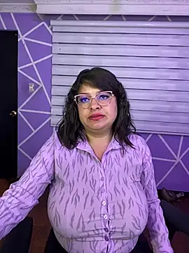 MiiaaJoness