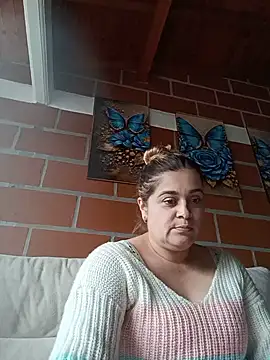 BellaHeidy webcam