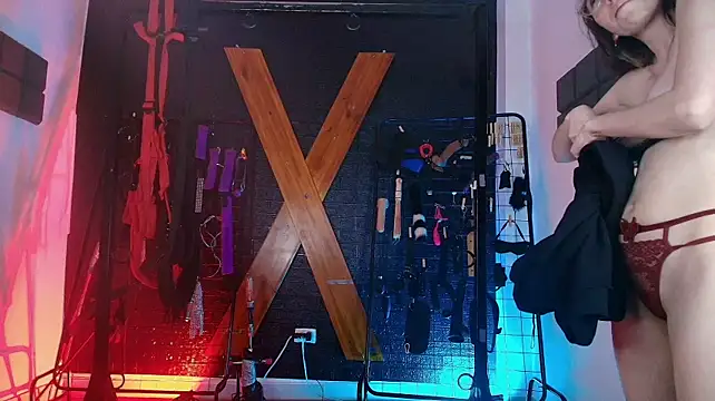 Gaby_And_Max_Bdsm webcam