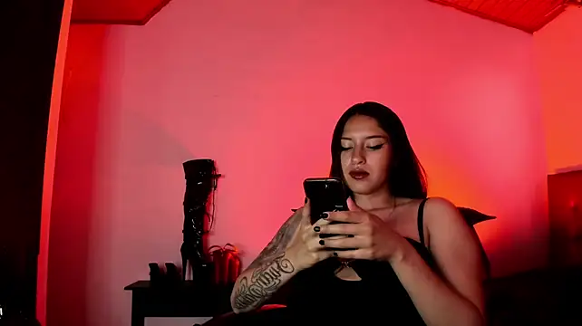 MistressVenena webcam