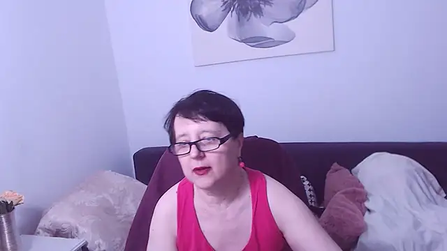 ChristaRose live cam on StripChat