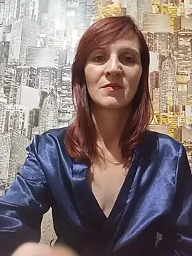 Violet_Hines