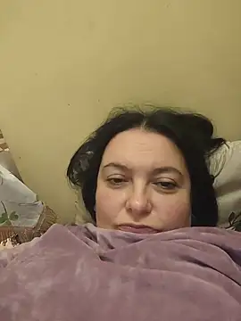 EmmaEmmy40 live cam on StripChat