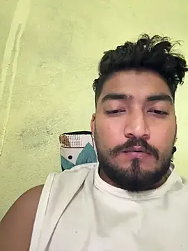 hornyAadii