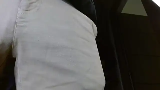 Iker（SexyBoy-Bigclit）
