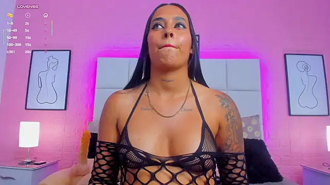 charlotte_kisss