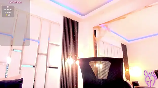 Maia_Clark520 webcam