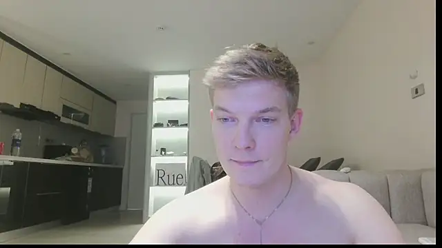 herculess_ on Stripchat