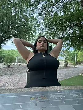 Sarasweet_sex webcam