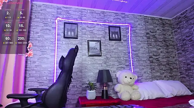 Yara__Moon