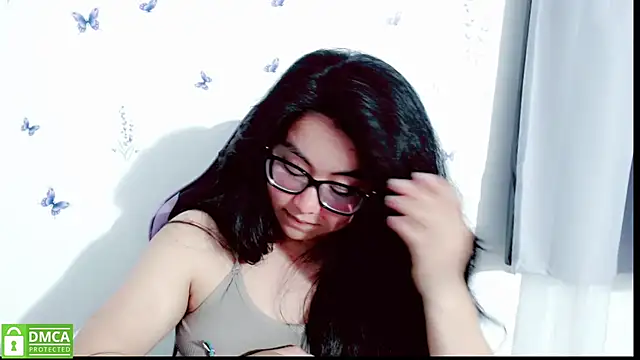 mariana_katto (F young) - Dance naked for daddy