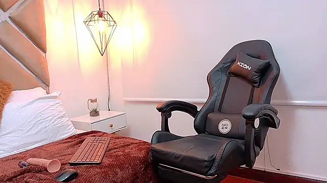 saradaniela_1