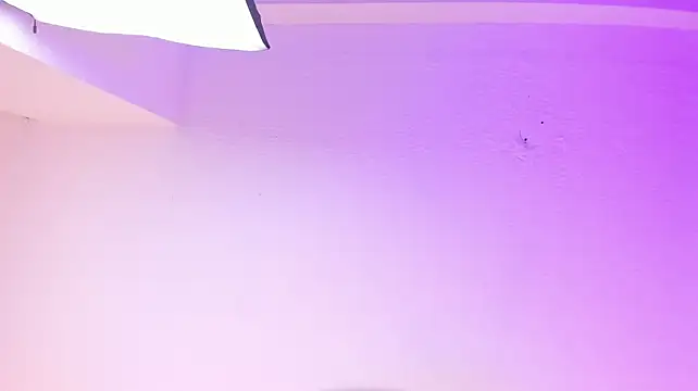 Dannae_Lux