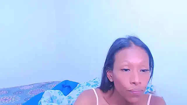 monserrath_bitch_naughty live cam on StripChat