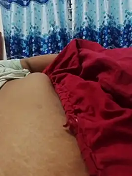 Mona_Vabi live cam on StripChat