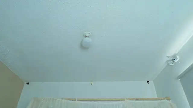 Miadancing live cam on StripChat