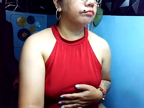 ambersmile live cam on StripChat