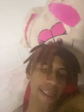 FUCKBOY_ZETA live cam on StripChat