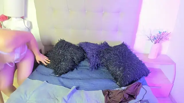 Lilith_cute_