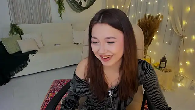 SereneFlame live cam on StripChat