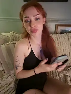 Joyce_Stonex live cam on StripChat