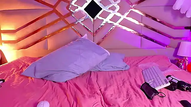 princessvictoriia live cam on StripChat