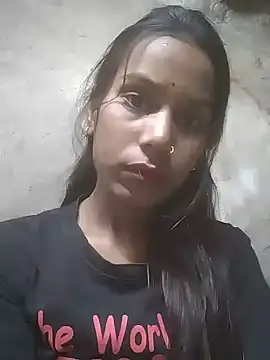 Kaviya_hot live cam on StripChat