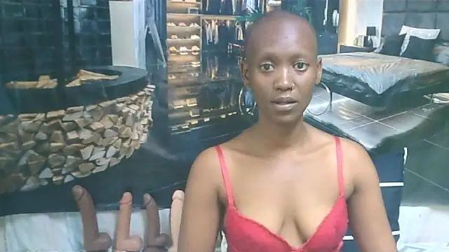 EbonyOlive69