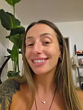 NicoleKaiser