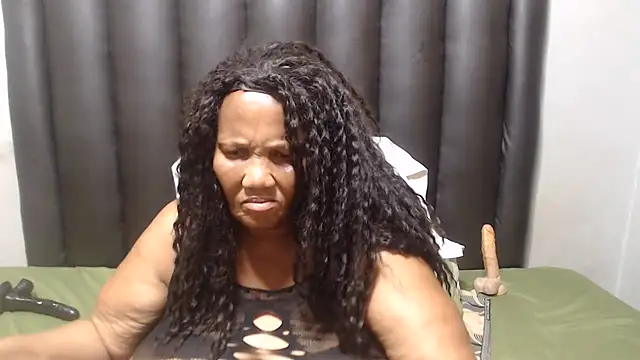 HotMature123