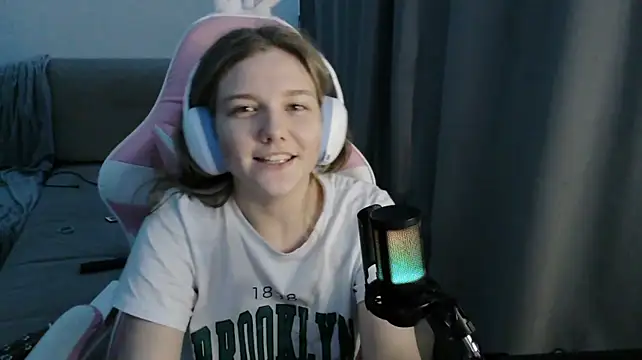 HelenMo0n