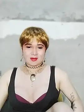 superhotshemale