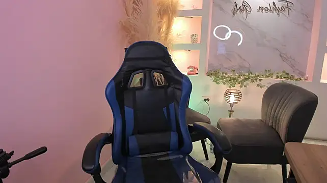 SarahLynn7