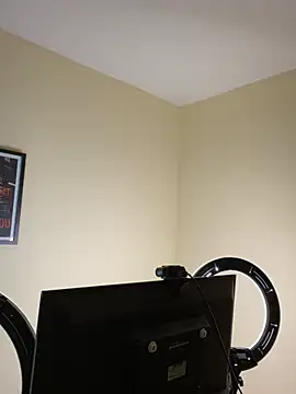 _kyliee webcam Stripchat model stream image