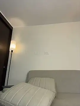 nataliabuiles (F milf) - FUCK PUSSY WITH DILDO +SQUIRT SHOW