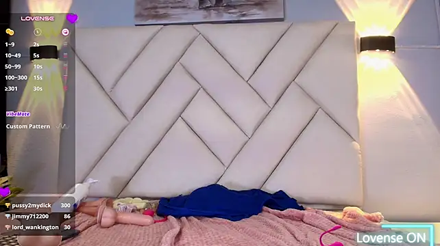 chloe_latin__